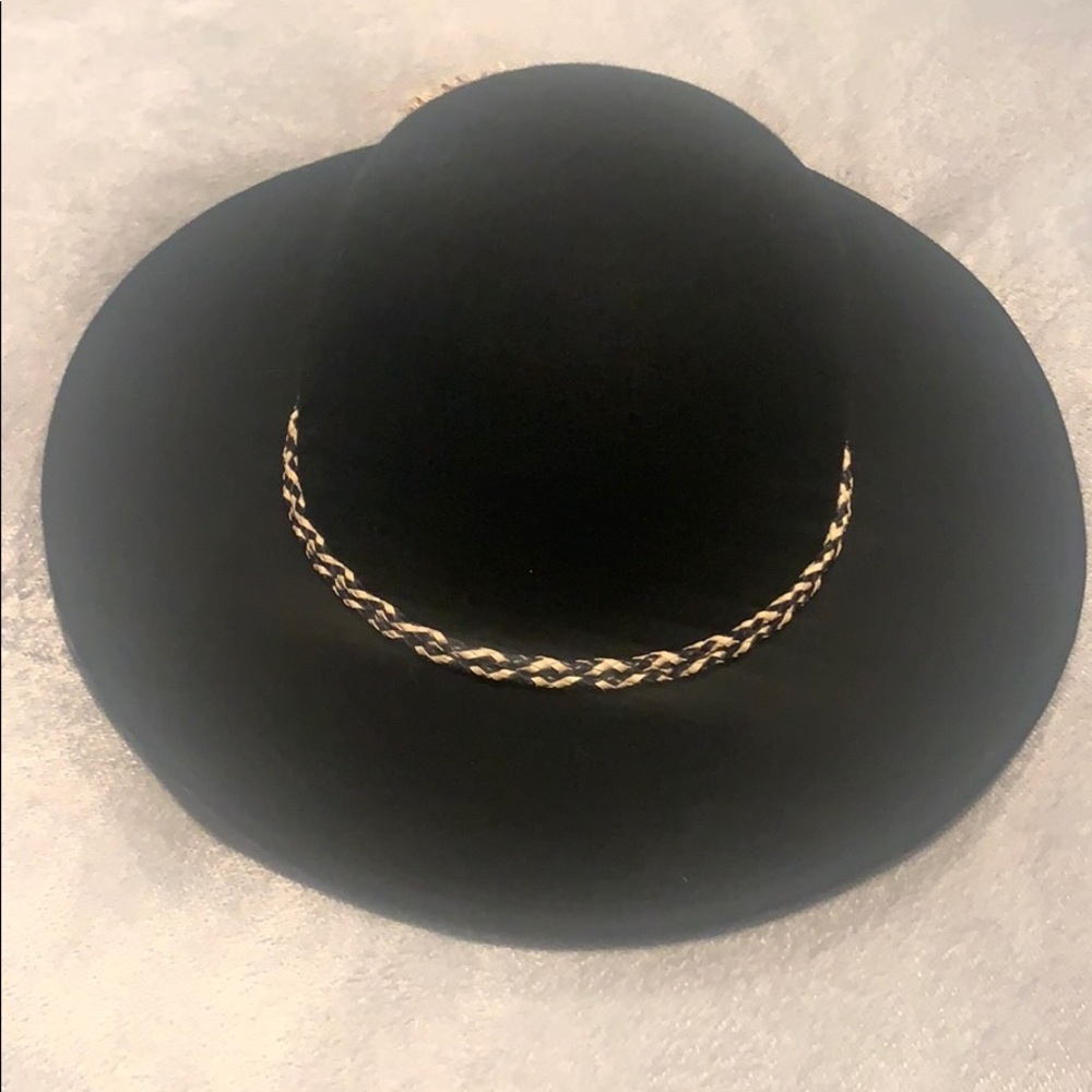 Brixton 100% wool hat